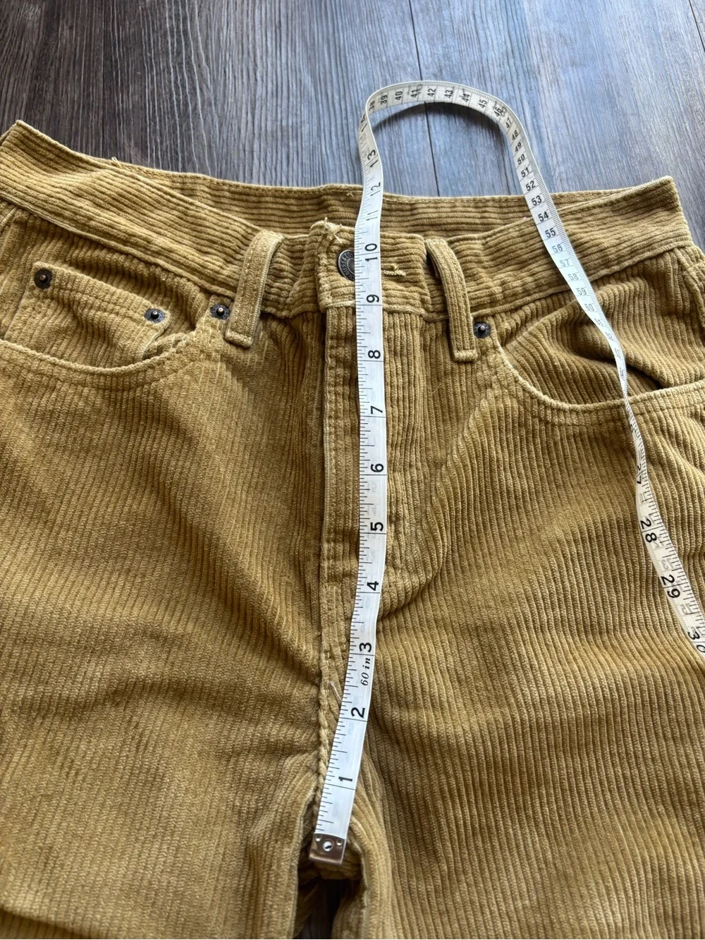 Levi Corduroy Pant